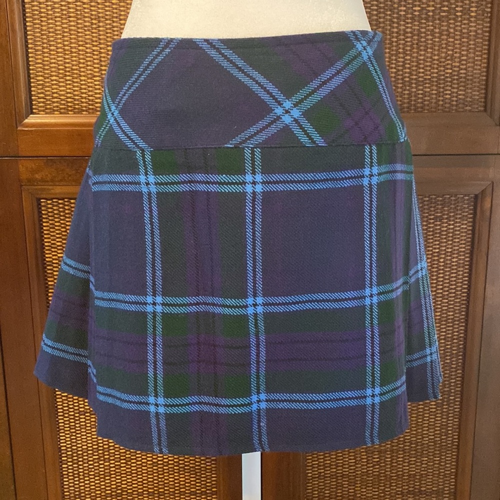 Modern Mid Length Kilt. - Picture 4 of 10